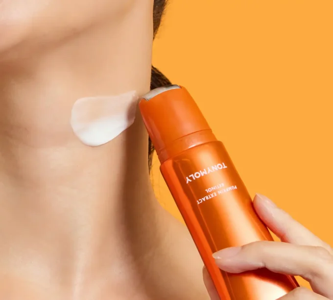 TONYMOLY Plump-kin Retinol Neck Cream - Korean Beauty Bar